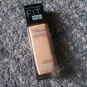 Maybelline FitMe Matte+Poreless Foundation #110